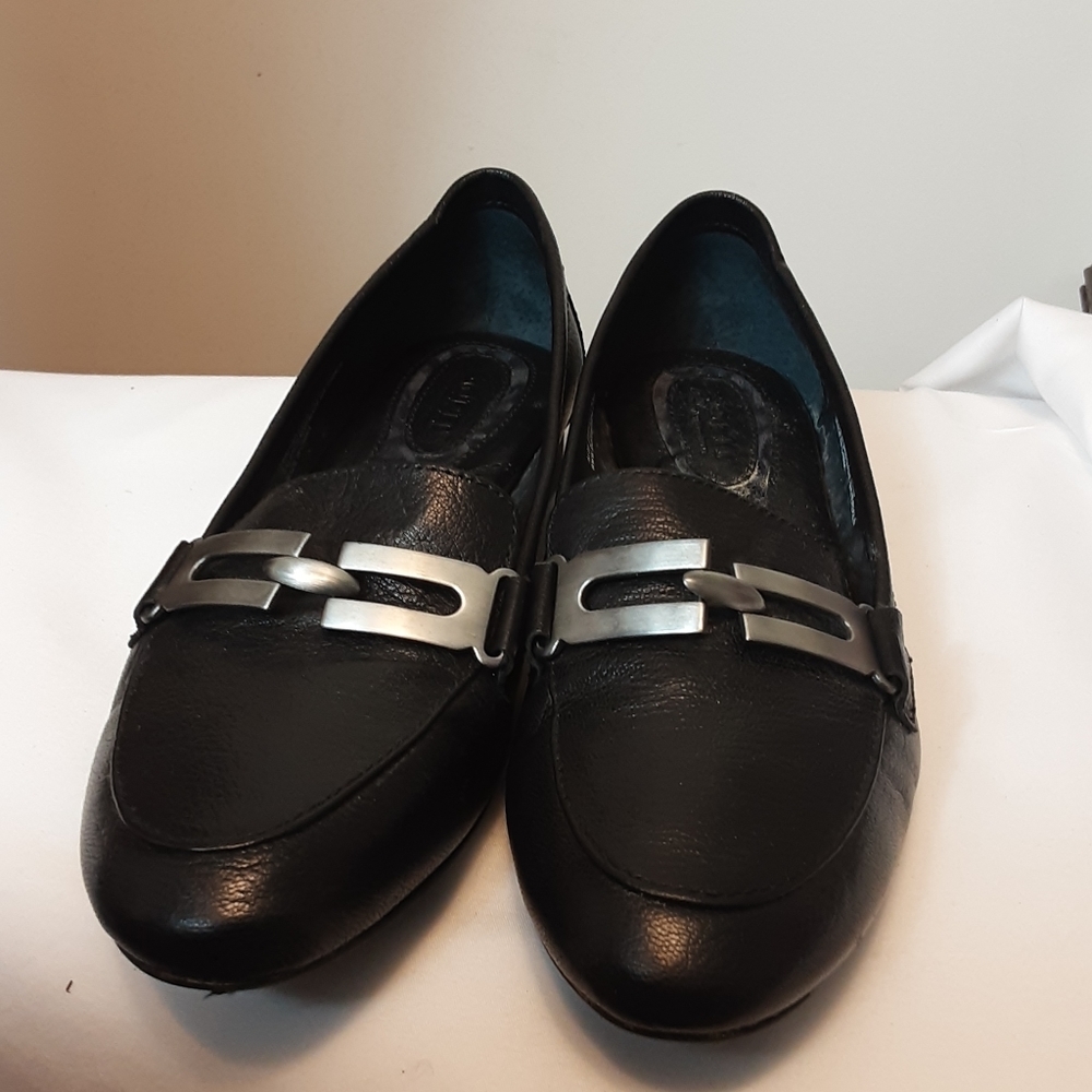 Born Slip On Flat